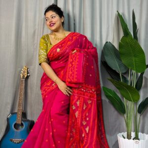 Dhakai Jamdani Saree